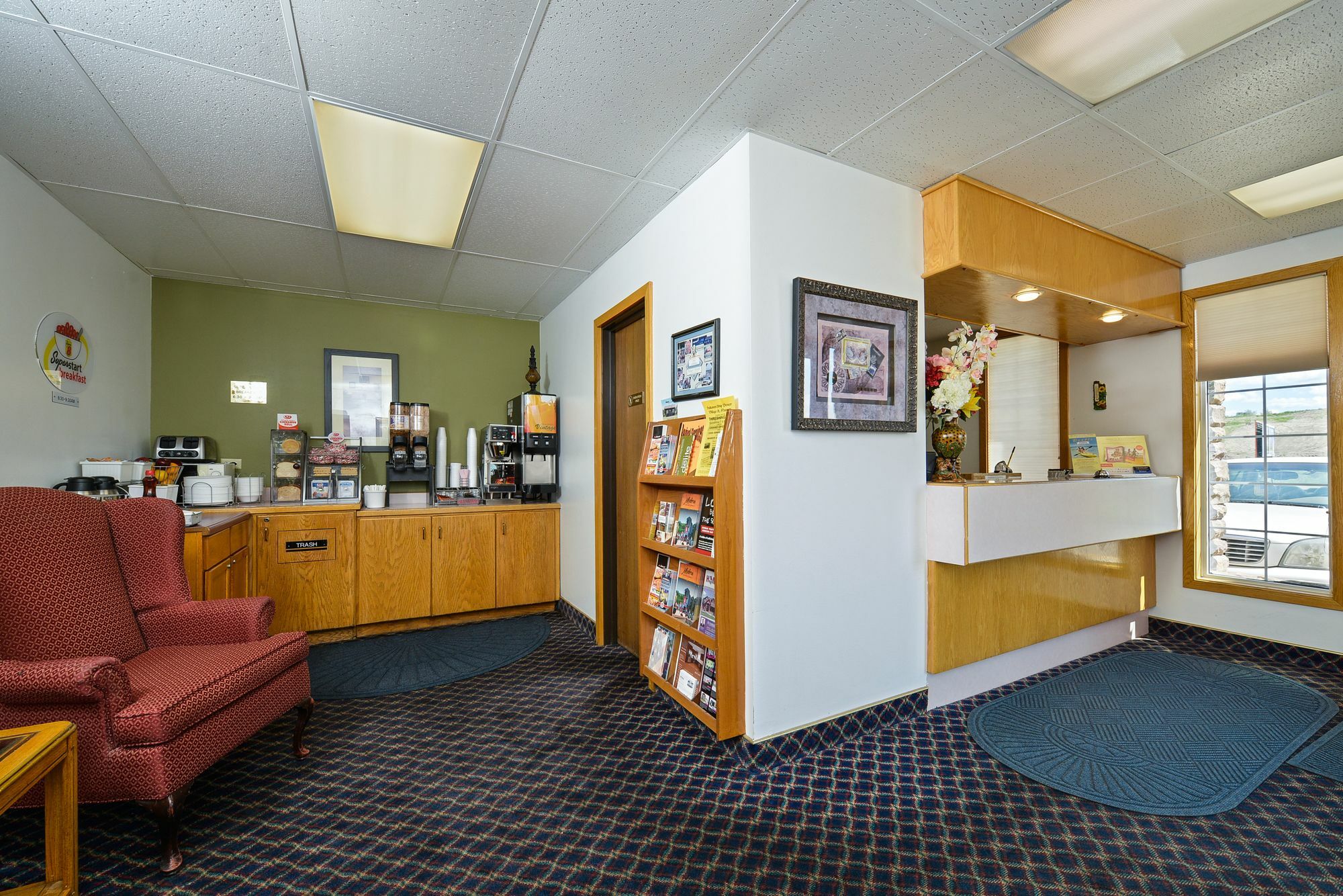 Super 8 By Wyndham Minot Airport Hotel Kültér fotó